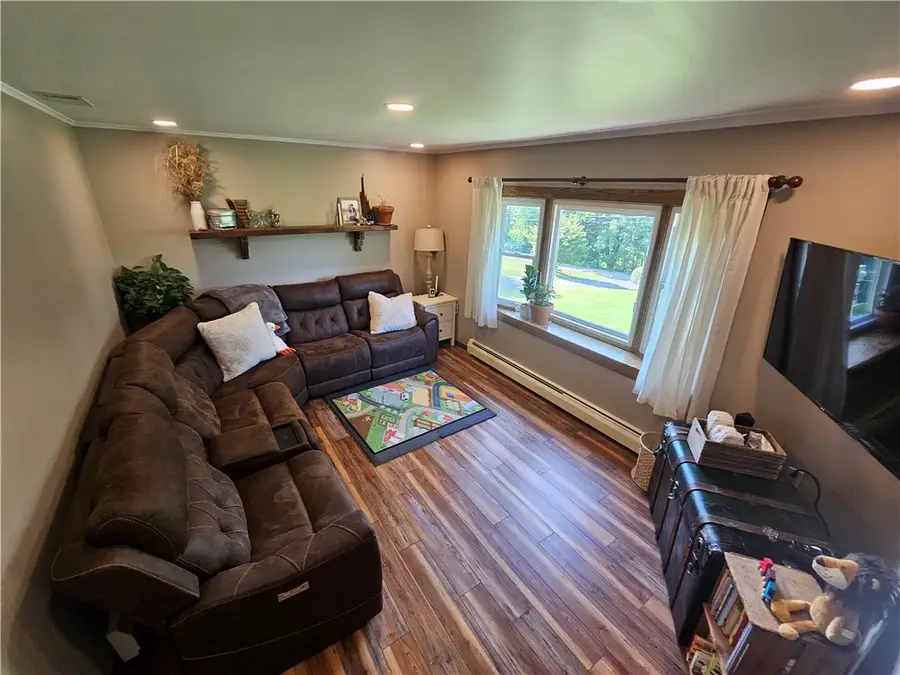 235 Maple Dr, Karns City, PA 16041 - #3