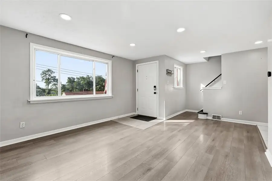 3856 Hilpert St, Pittsburgh, PA 15227 - #3