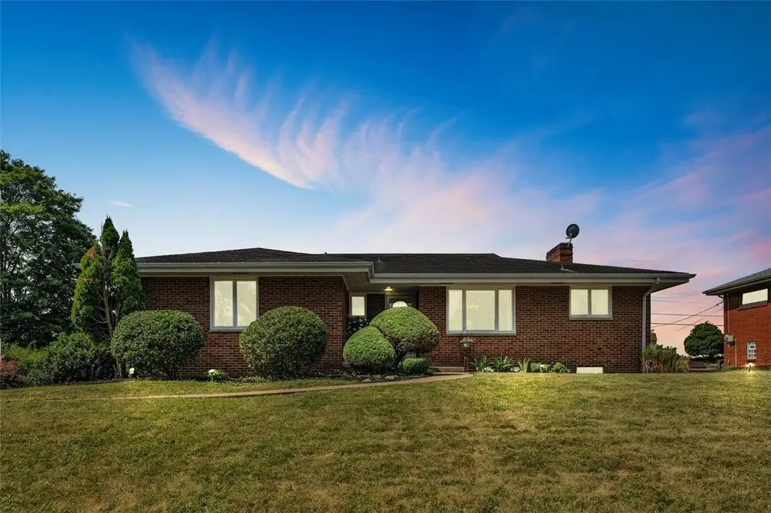 4790 Frich Dr, Pittsburgh, PA 15227 - #1