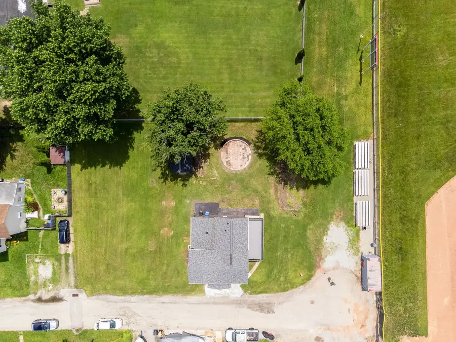 401 Lincoln St., Elizabeth, PA 15037 - #3