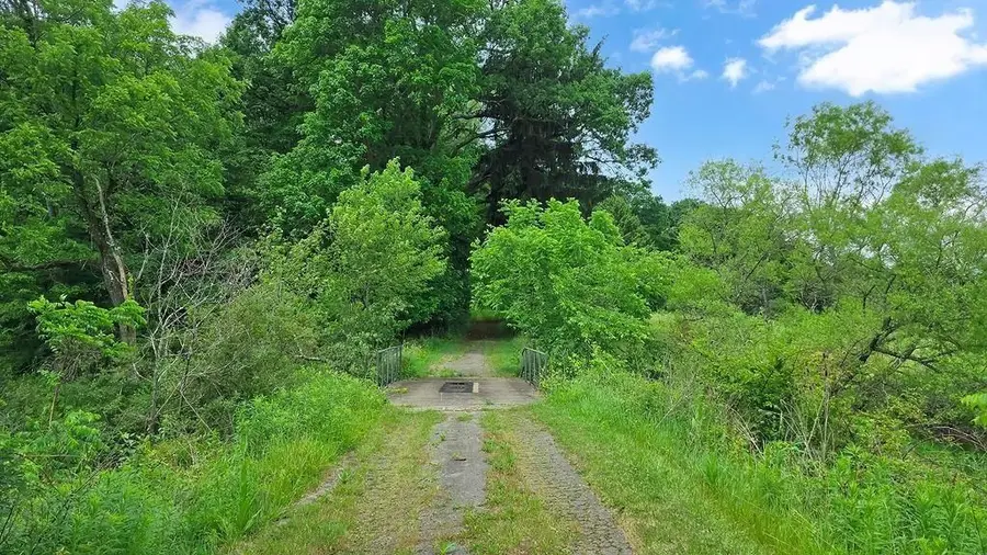 3799 Constitution Boulevard, Darlington, PA 16115 - #2