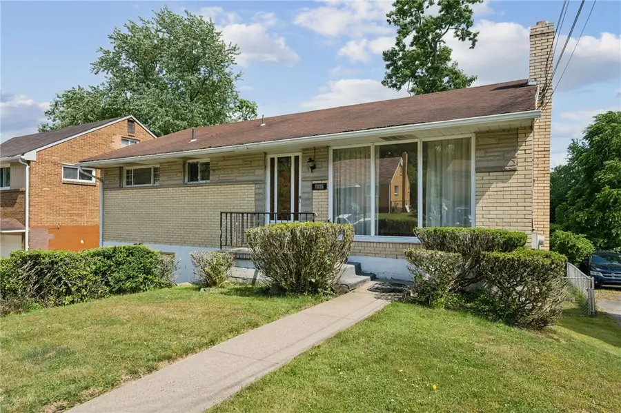 7867 Mark Dr, Verona, PA 15147 - #3