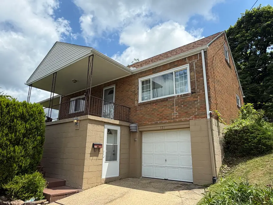 121 W Patty Lane, Monroeville, PA 15146 - #2