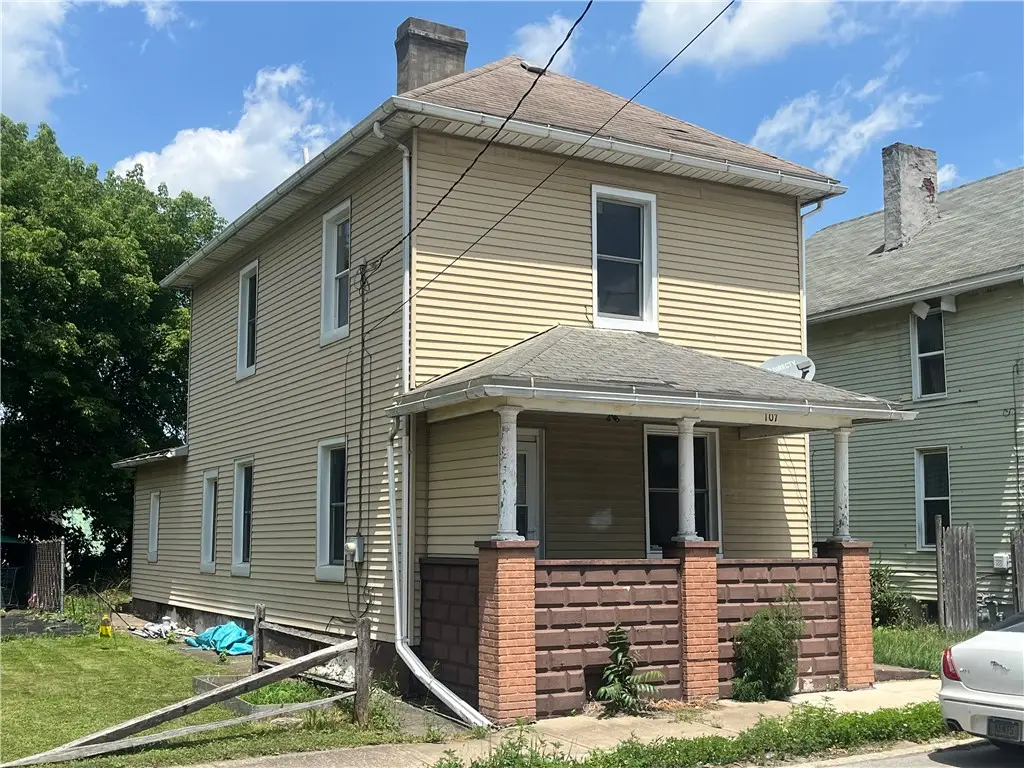 107 E Home St, New Castle, PA 16101 - #1