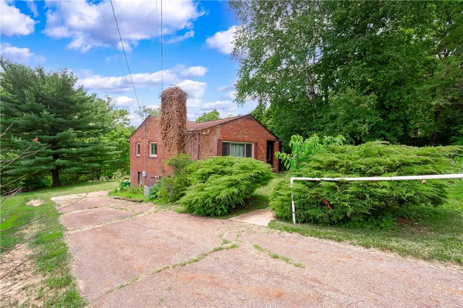 140 Remil Dr, Butler, PA 16001 - #3