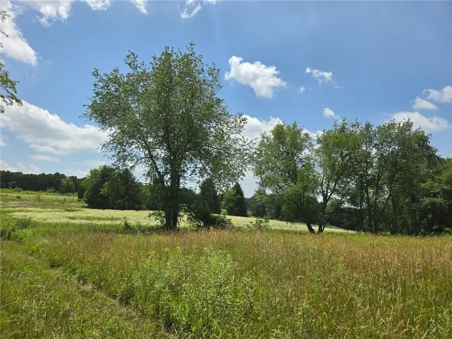 139 Pallack Ln, Harmony, PA 16037 - #2