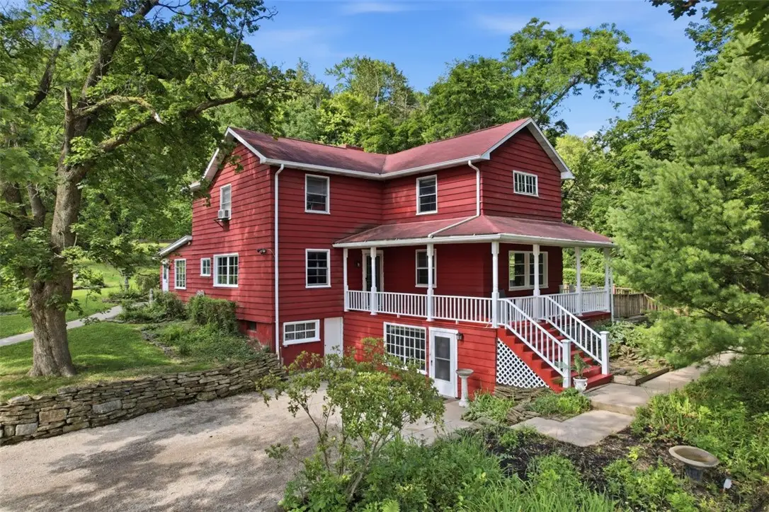 6113 Valencia Road, Valencia, PA 16059 - #1