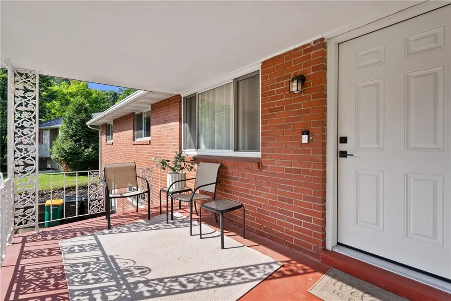 105 Edies Way, Pittsburgh, PA 15229 - #2