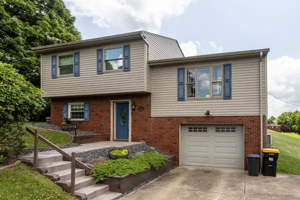 40 Linden Rd, Canonsburg, PA 15317