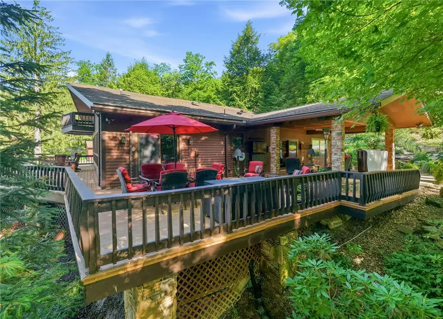 2488 County Line Rd, Champion, PA 15622 - #2