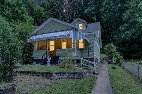 244 Hickory St, Mc Kees Rocks, PA 15136