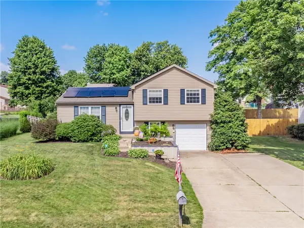 404 Anna Marie Dr, Cranberry Twp, PA 16066
