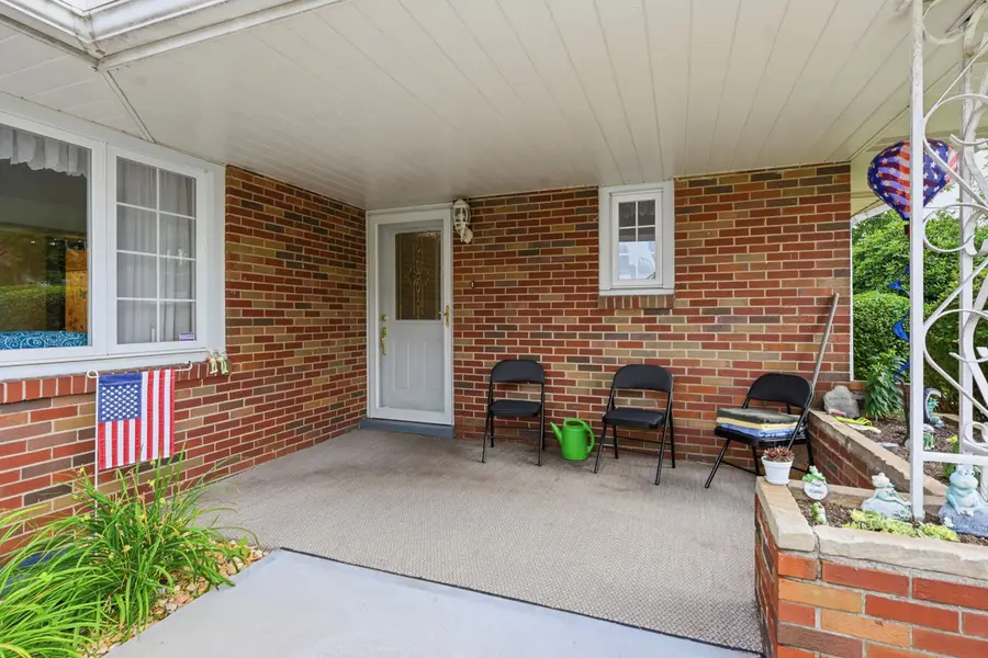 160 State Street, Saxonburg, PA 16056 - #3