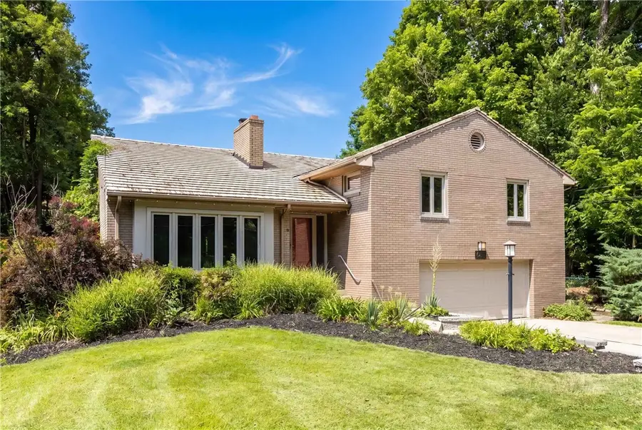 650 Scrubgrass Rd, Pittsburgh, PA 15243 - #2