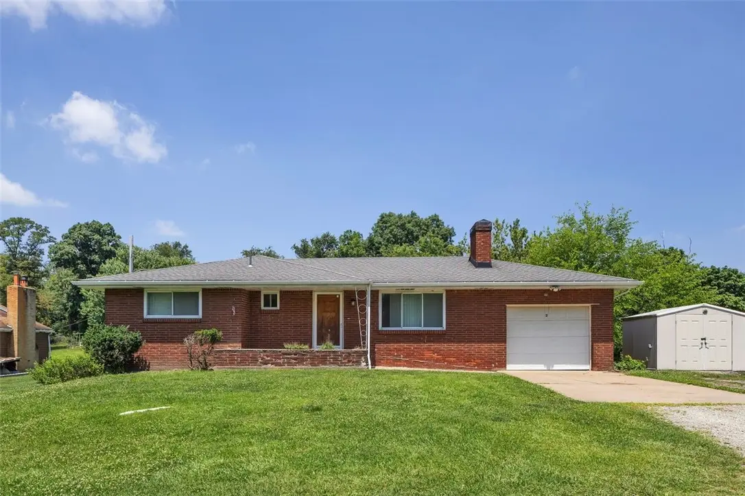2 Blanchard Ln, North Versailles, PA 15137 - #1