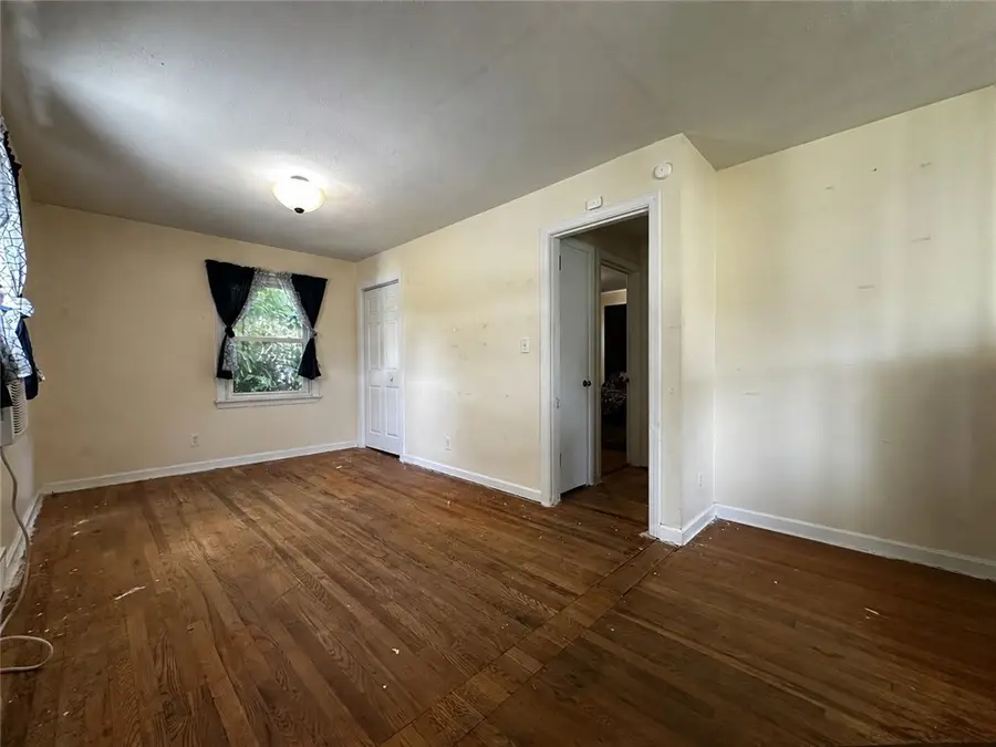 633 Crowder Ave, Sharon, PA 16146 - #3