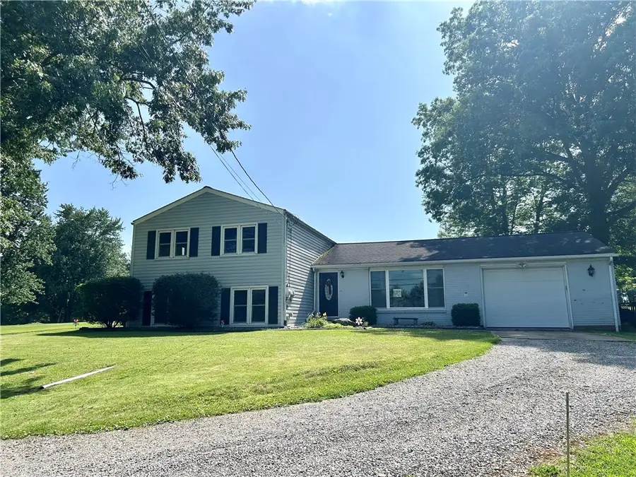 302 Freeport Street, Clinton, PA 16056 - #2