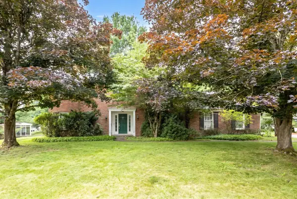 2545 Glenwood Drive, Wexford, PA 15090