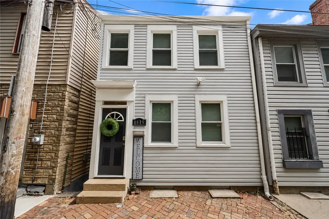 1819 Edwards Way, Pittsburgh, PA 15203 - #1
