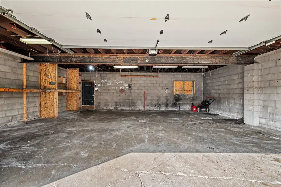 444 Russellwood Ave, McKees Rocks, PA 15136 - #3