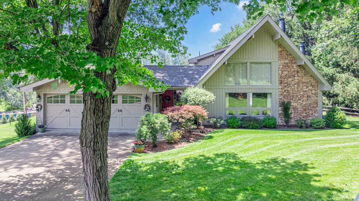 2 Pleasant Grove Drive Drive, Beaver Falls, PA 15010 - #1
