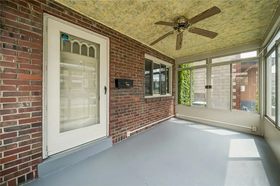 887 North St, New Kensington, PA 15068 - #2
