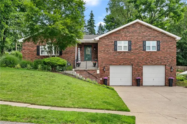 17 Greenwood Road, Pittsburgh, PA 15221
