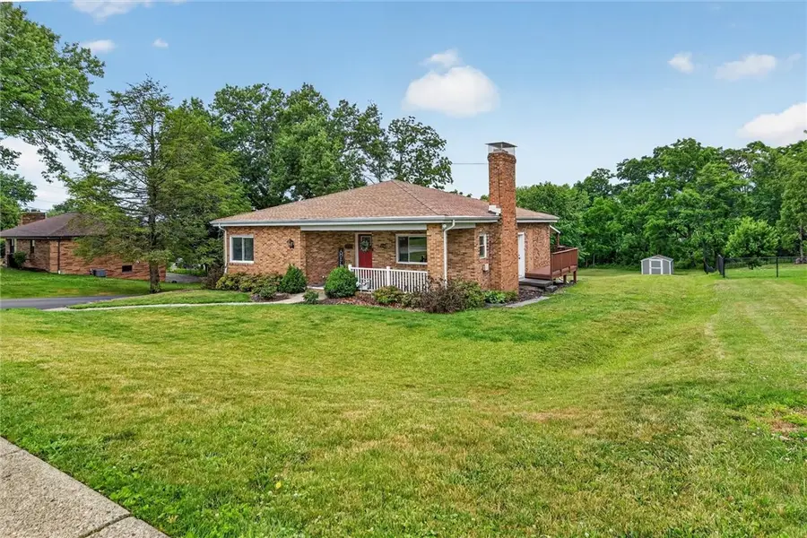 134 Meadowbrook Dr, Bethel Park, PA 15102 - #3