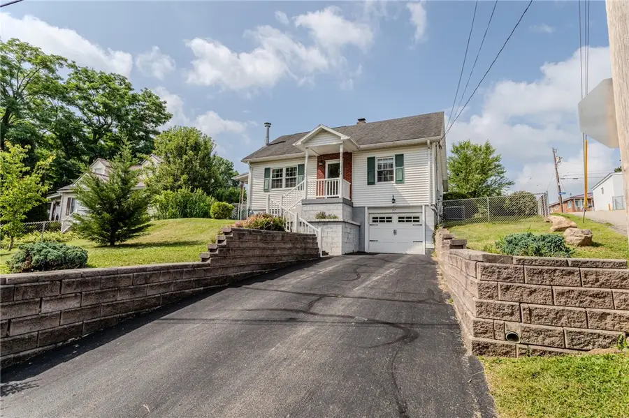 57 8th St, Uniontown, PA 15401 - #2