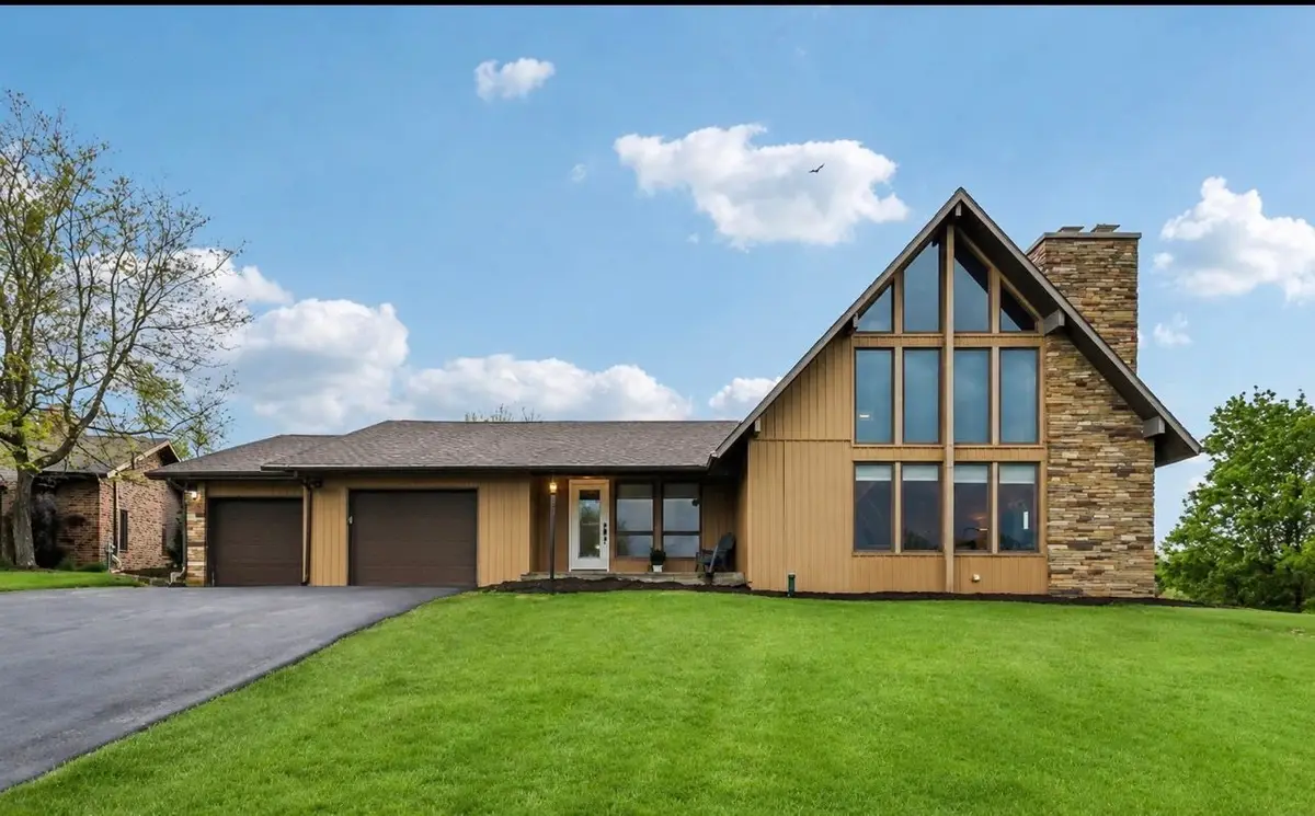 128 Southwood Drive, Uniontown, PA 15401 - #1