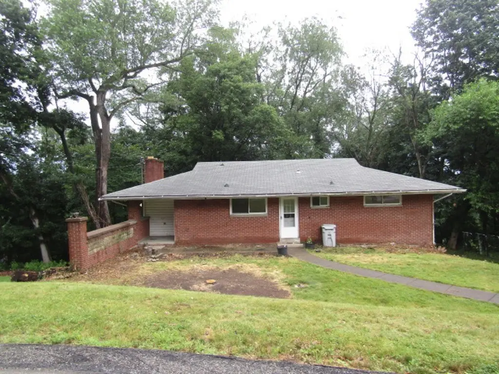 1916 Allison Dr, Glenshaw, PA 15116 - #1