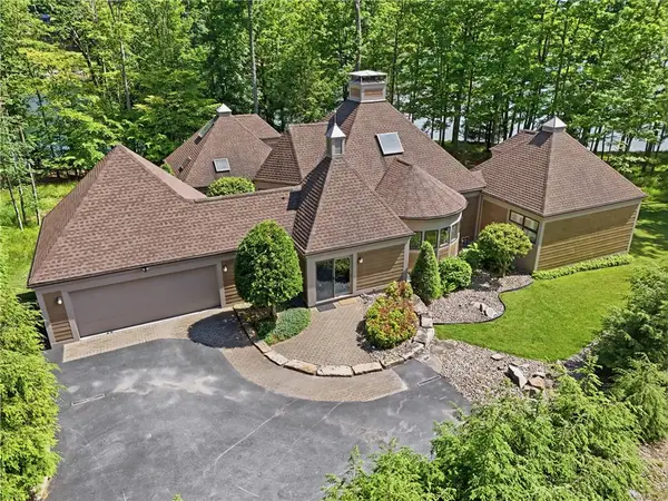 11 Canouan Court, Dubois, PA 15801