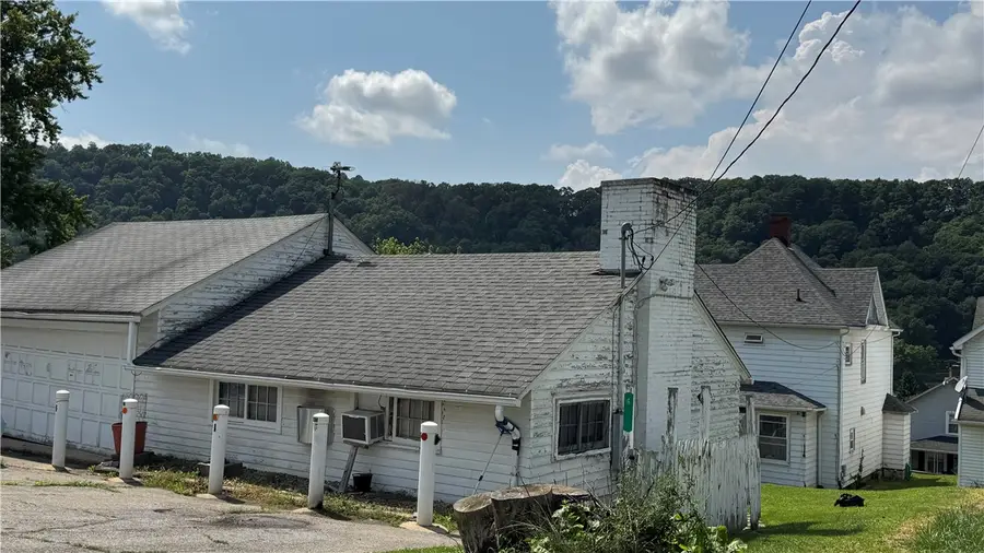 607 Purdum St, East Brady, PA 16028 - #2