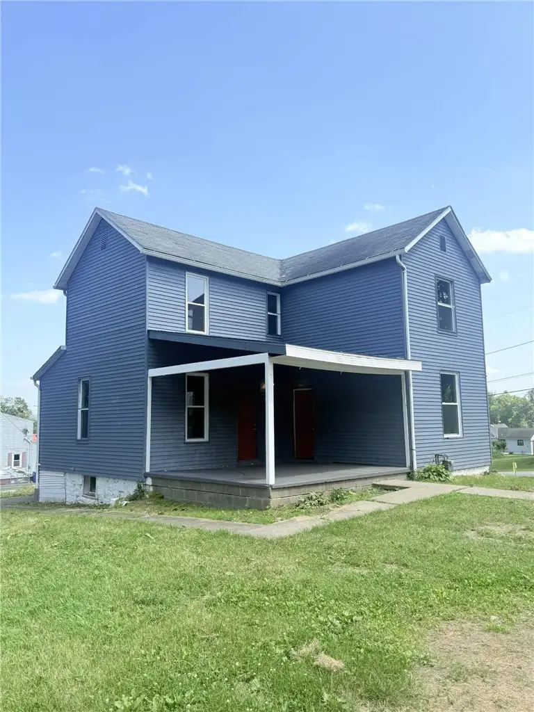 2013 S Jefferson St, New Castle, PA 16102 - #2