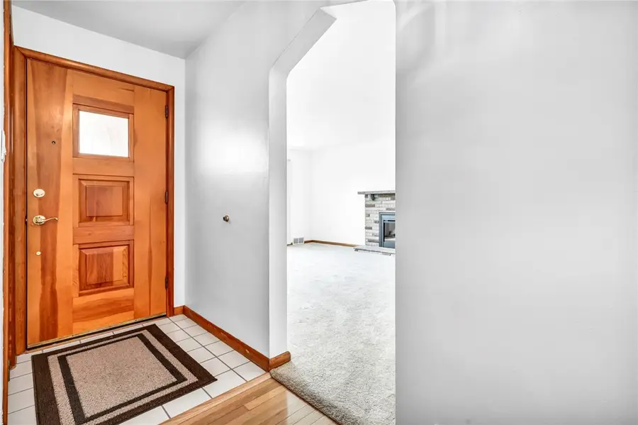 2861 Middletown Rd, Pittsburgh, PA 15204 - #3