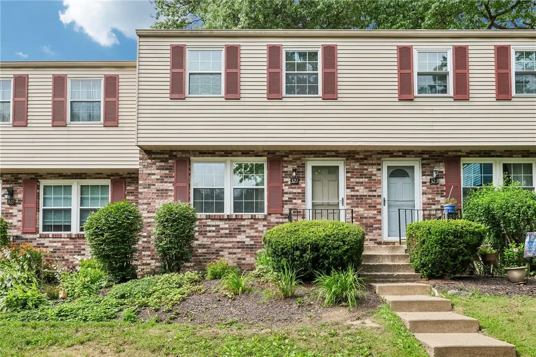 321 Laporte Ct, Cranberry, PA 16066 - #1