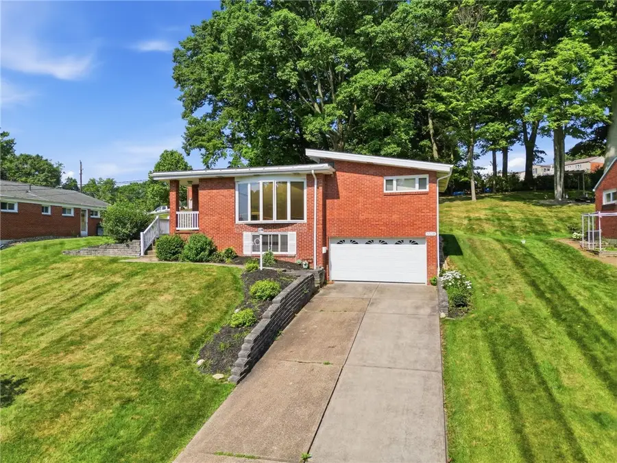 5528 California Ave, Bethel Park, PA 15102 - #3