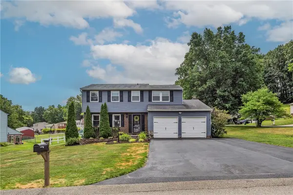 159 Fox Run Rd, Cranberry Twp, PA 16066