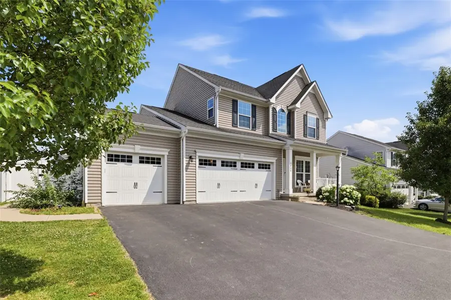 1024 Blackhawk Dr, Valencia, PA 16059 - #2