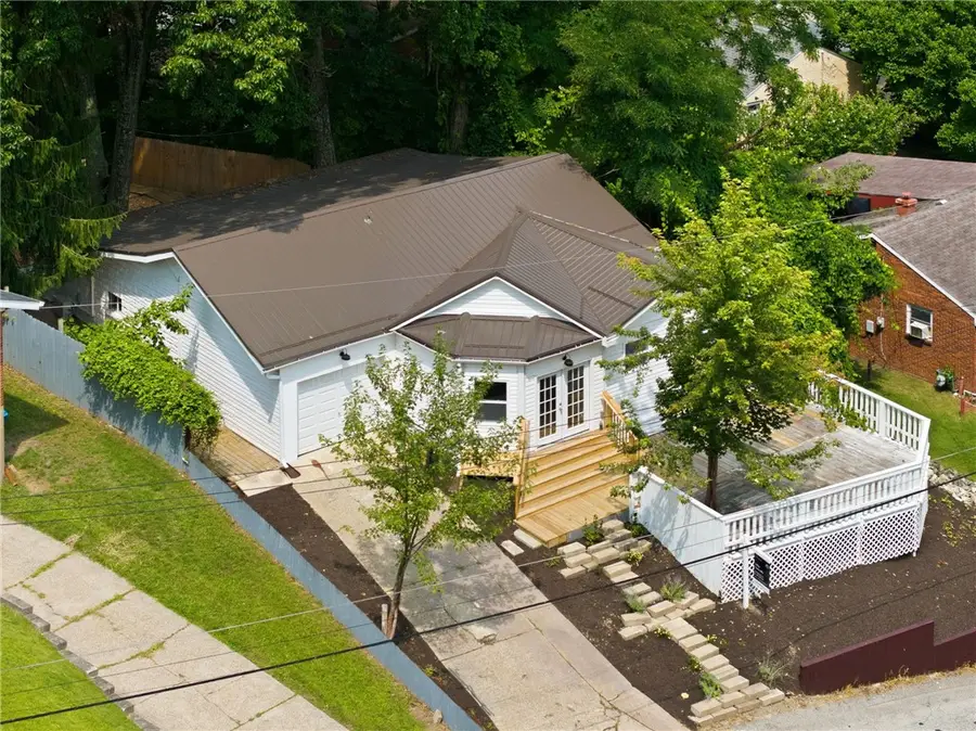 108 Lewis Dr, Pittsburgh, PA 15235 - #2