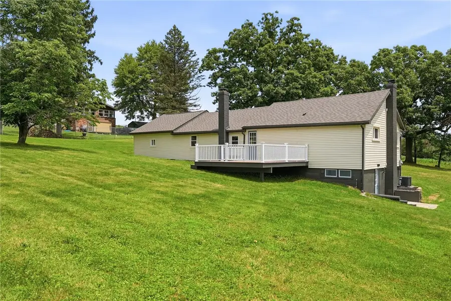 201 Hillvue Dr, Butler, PA 16001 - #3
