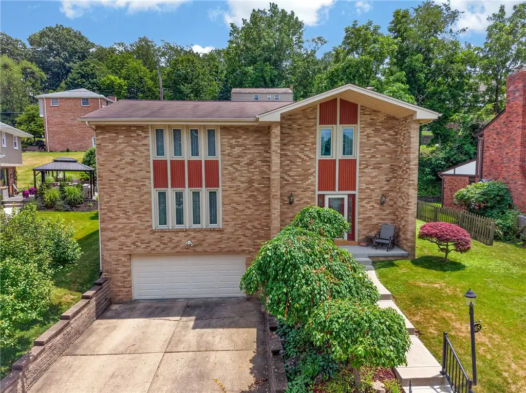405 Maplevale Dr, Pittsburgh, PA 15236 - #1
