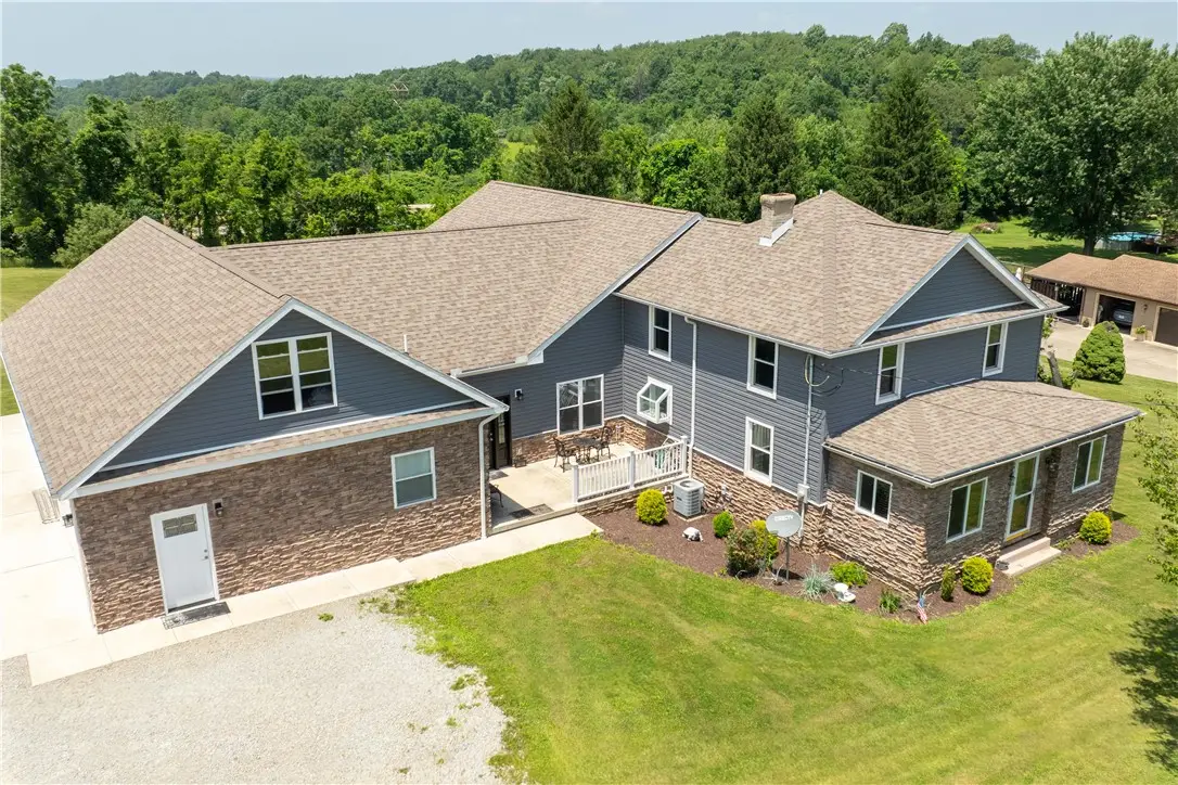 1147 N Gallatin Ave Ext, Uniontown, PA 15401 - #1