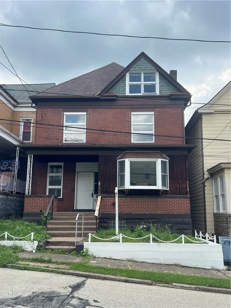 114 Hampton St, Wall, PA 15148 - #1