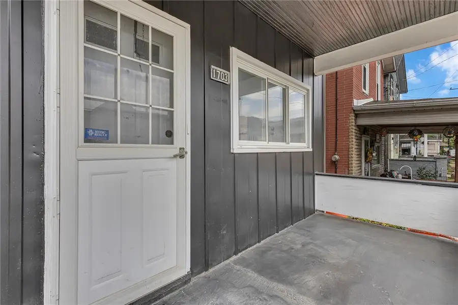 1703 4th Ave, Beaver Falls, PA 15010 - #2
