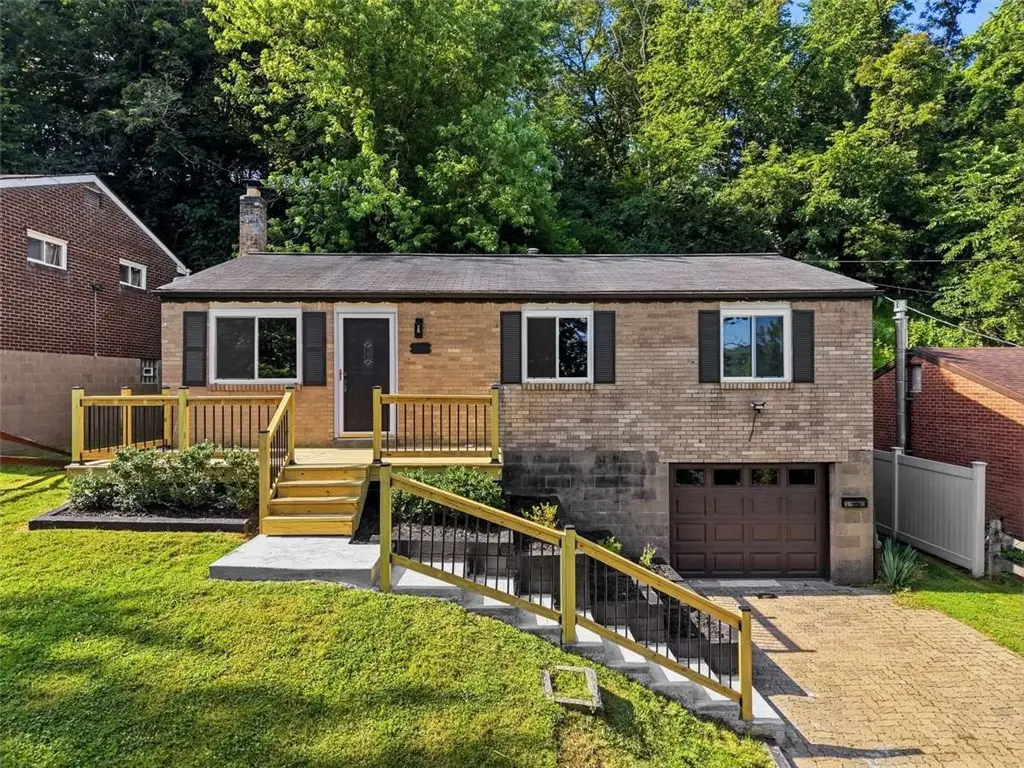 133 Phyllis Dr, Pittsburgh, PA 15235 - #1