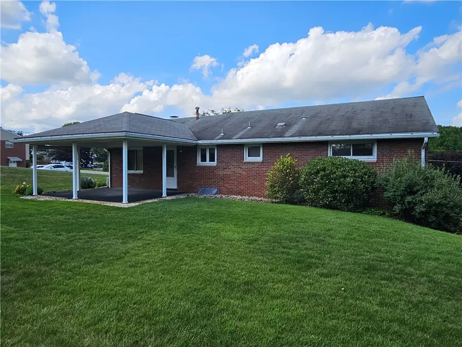 104 Easy St, Butler, PA 16001 - #2