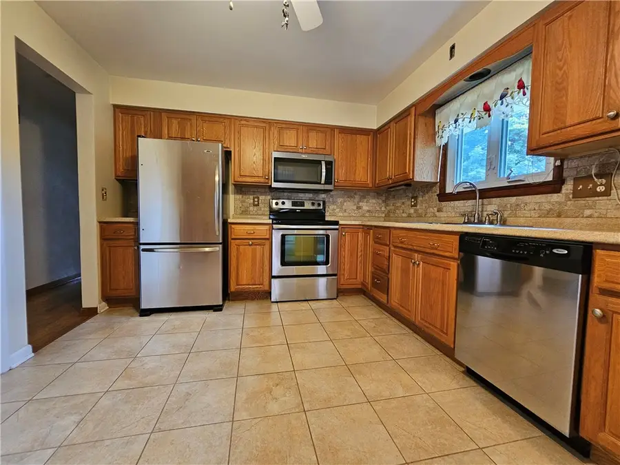 104 Easy St, Butler, PA 16001 - #3