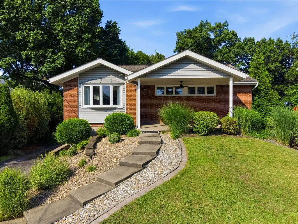 407 Dunbar Dr, Pittsburgh, PA 15235 - #1