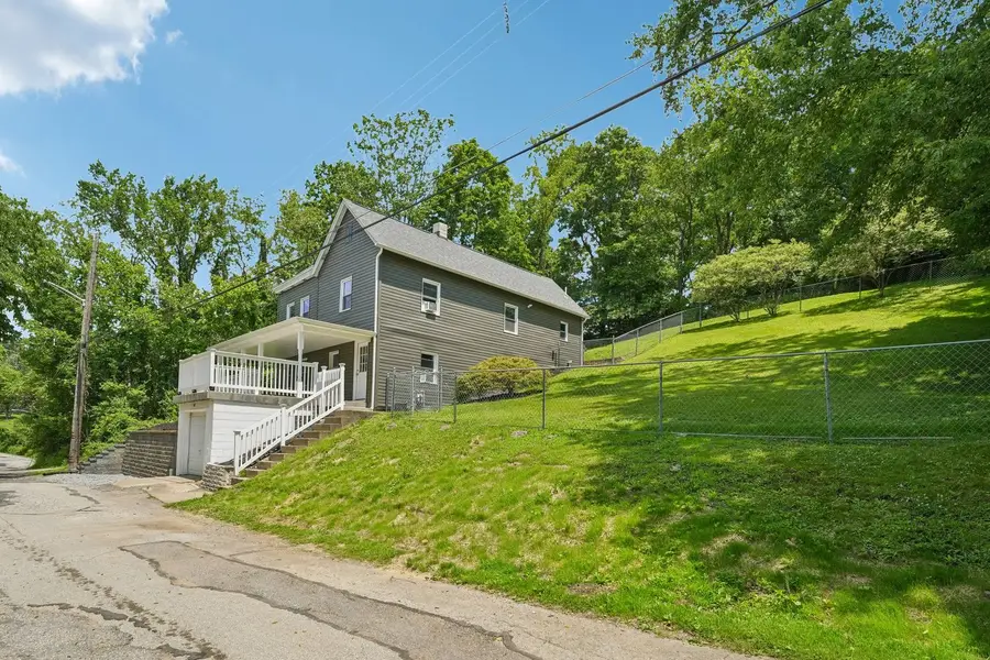 560 Mortimer Avenue, Turtle Creek, PA 15145 - #3